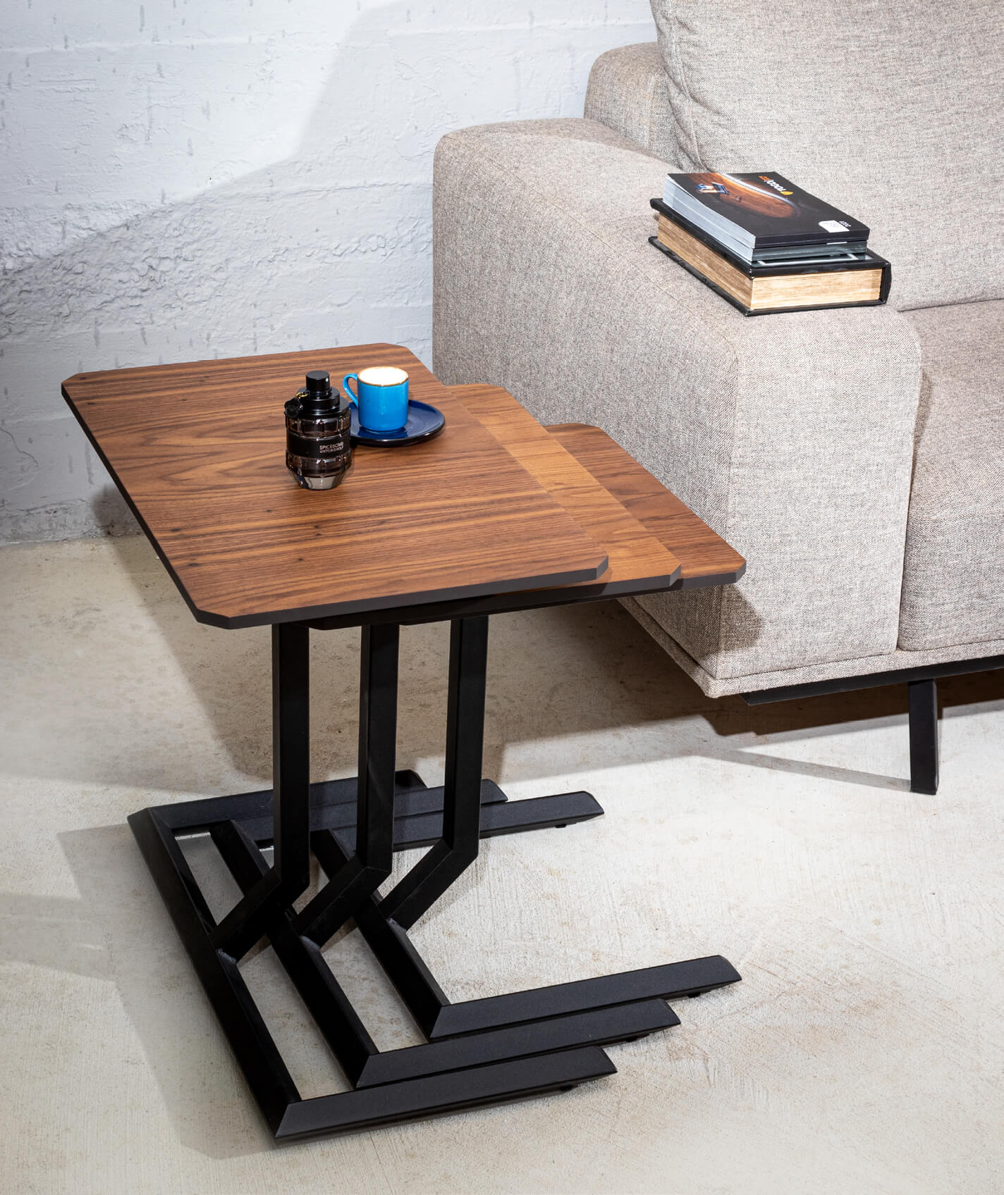 картинка Столики Столик TOGO Trigon SERVICE 1 TABLE