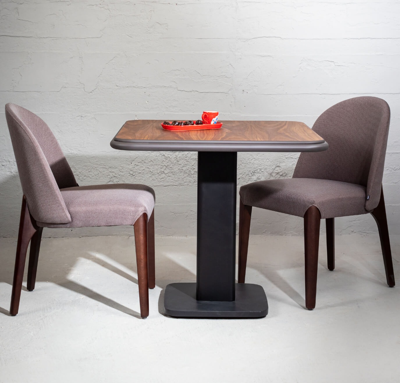 картинка Столики Столик TOGO Bugger Cafe Table