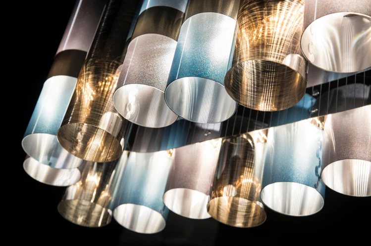 картинка Линейные подвесные светильники Подвесной линейный светильник SLAMP La lollo linear 140 LALS3XLGRD01T00NMTEU