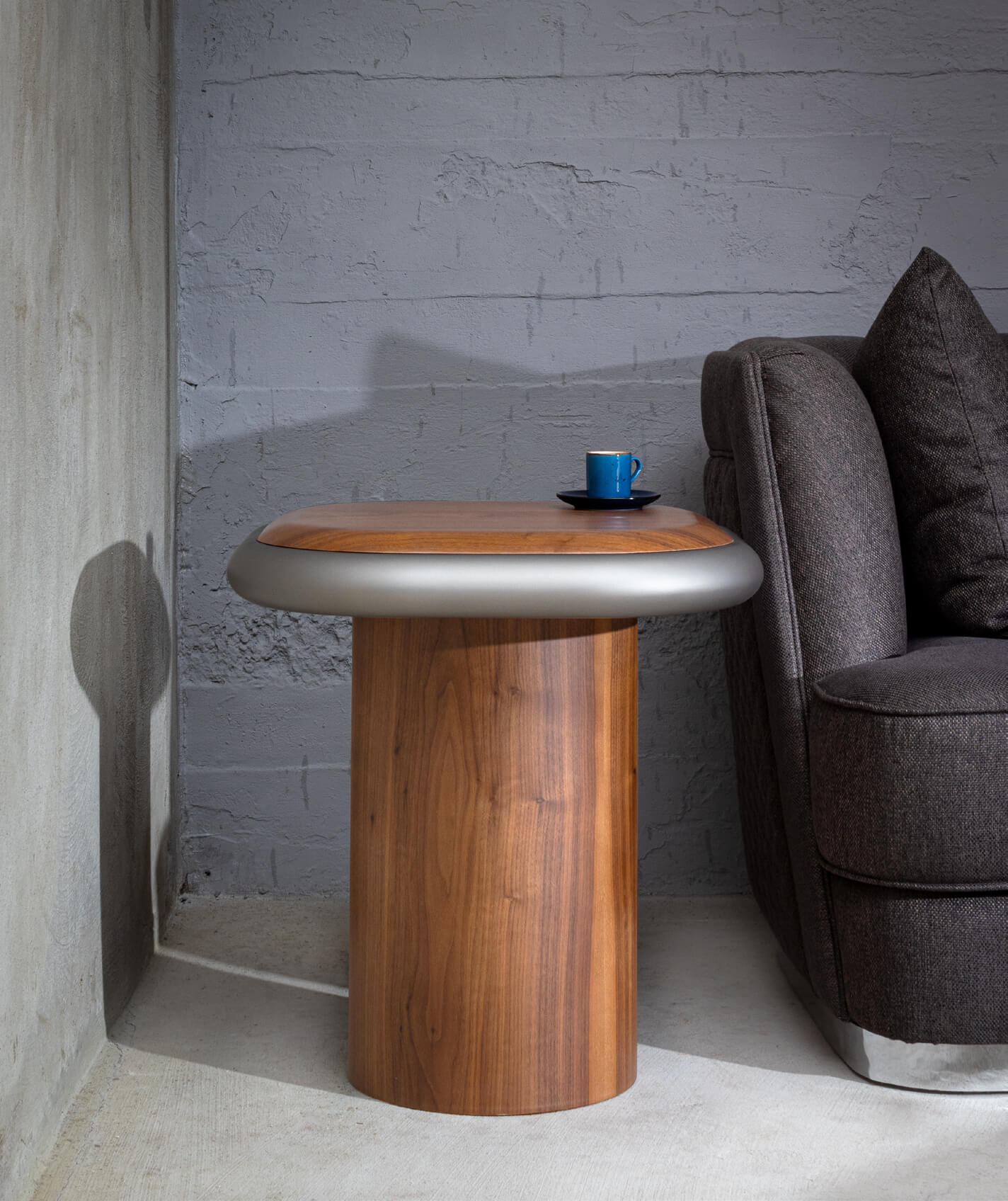 картинка Столики Столик TOGO Class SIDE TABLE