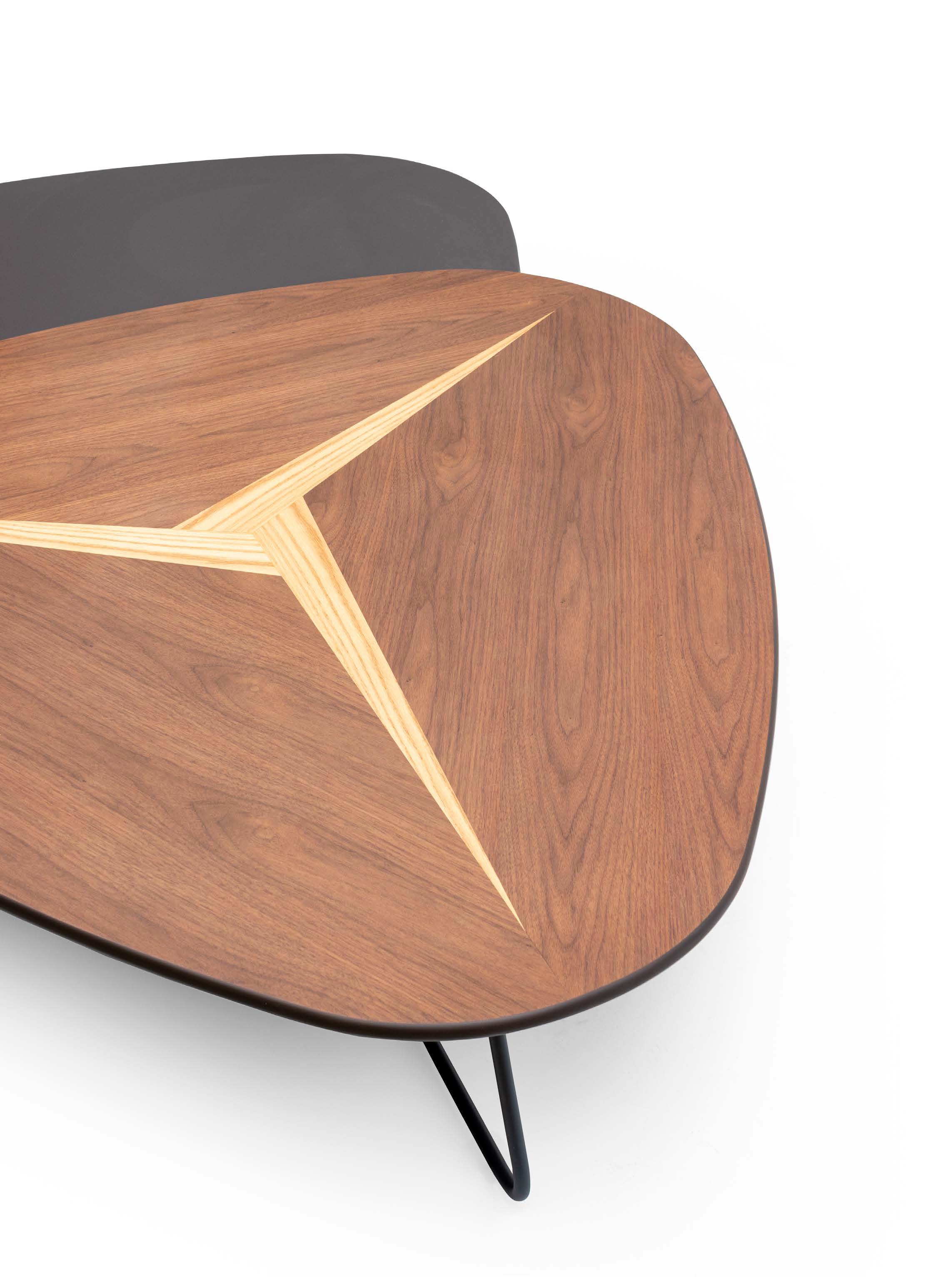 картинка Столики Столик TOGO Bumerang CENTER TABLE VENEERED