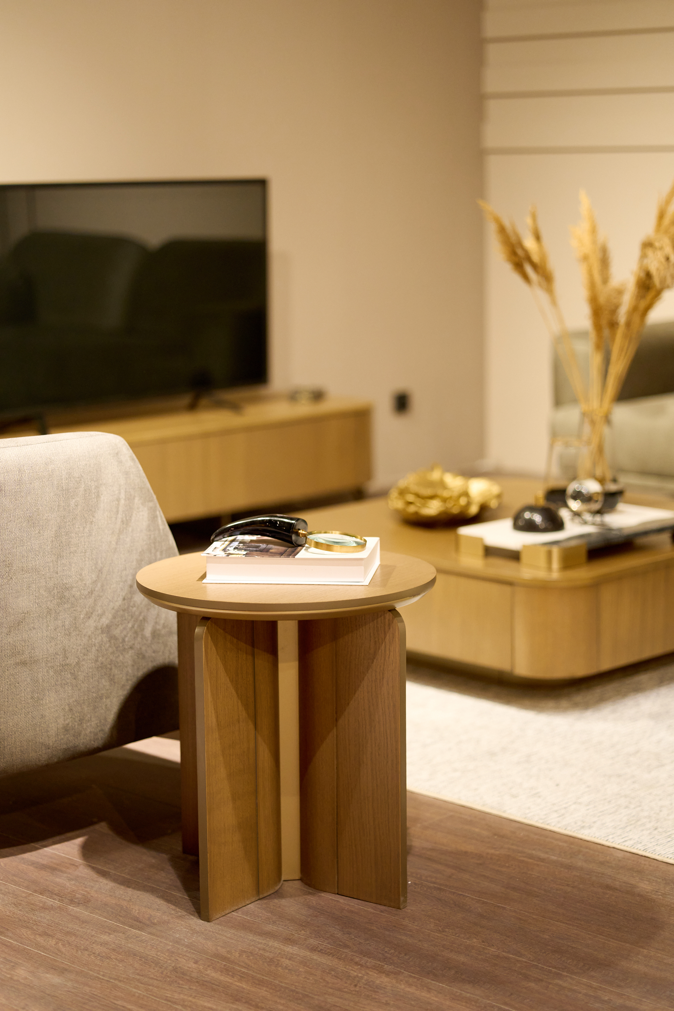 картинка Столики Столик приставной Ndesign Apricot side table
