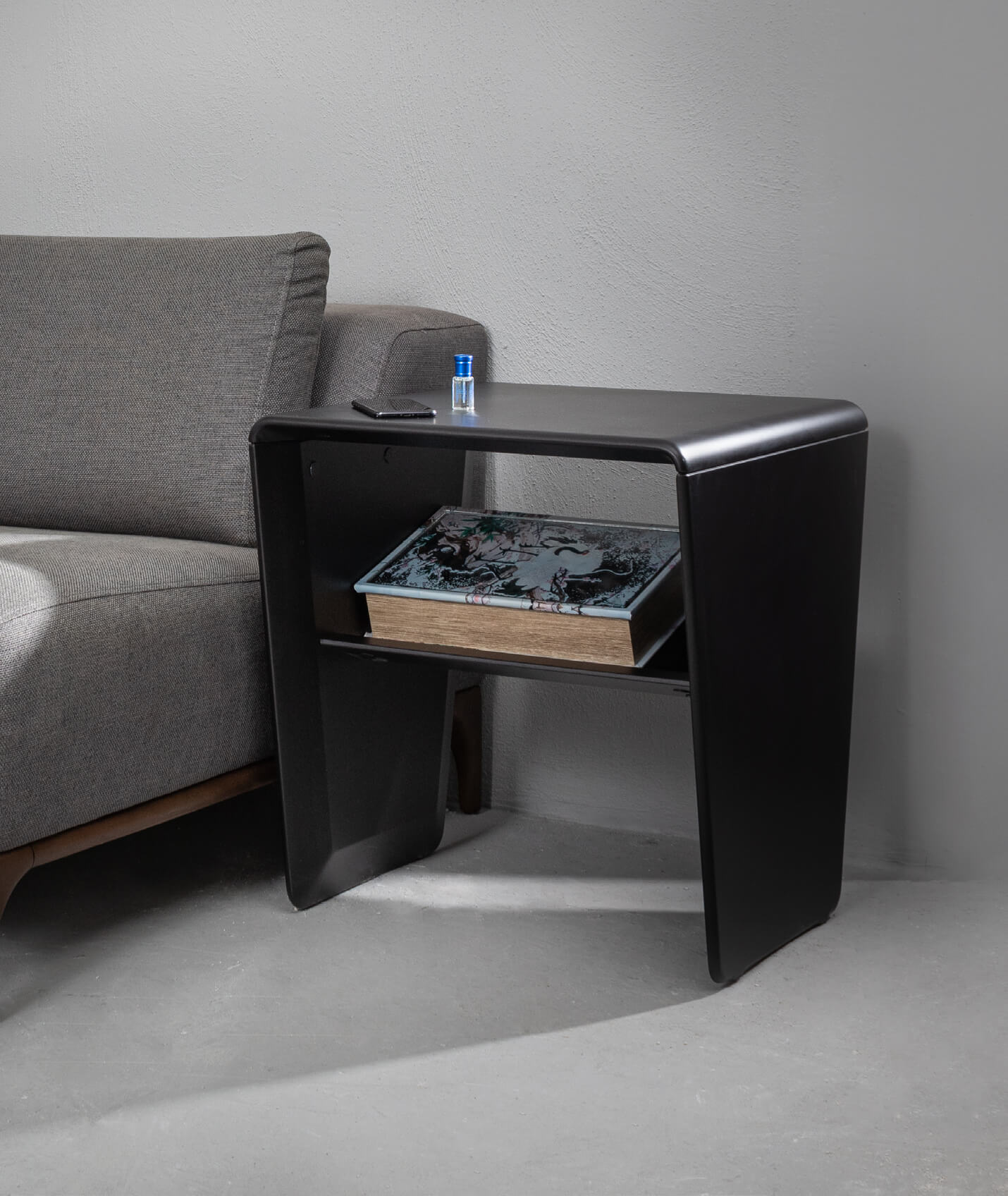 картинка Столики Столик TOGO Vega SIDE TABLE
