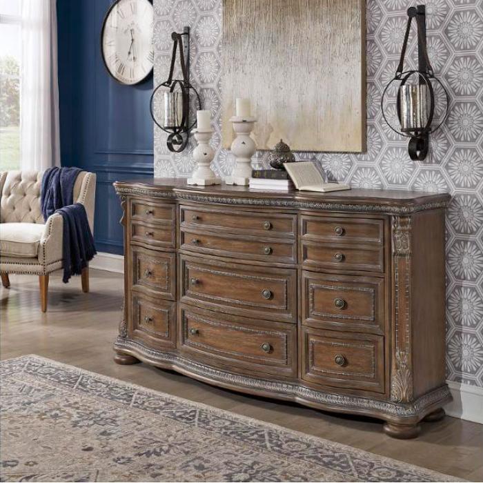 картинка Шкафы и комоды Комод Ashley Charmond B803-31