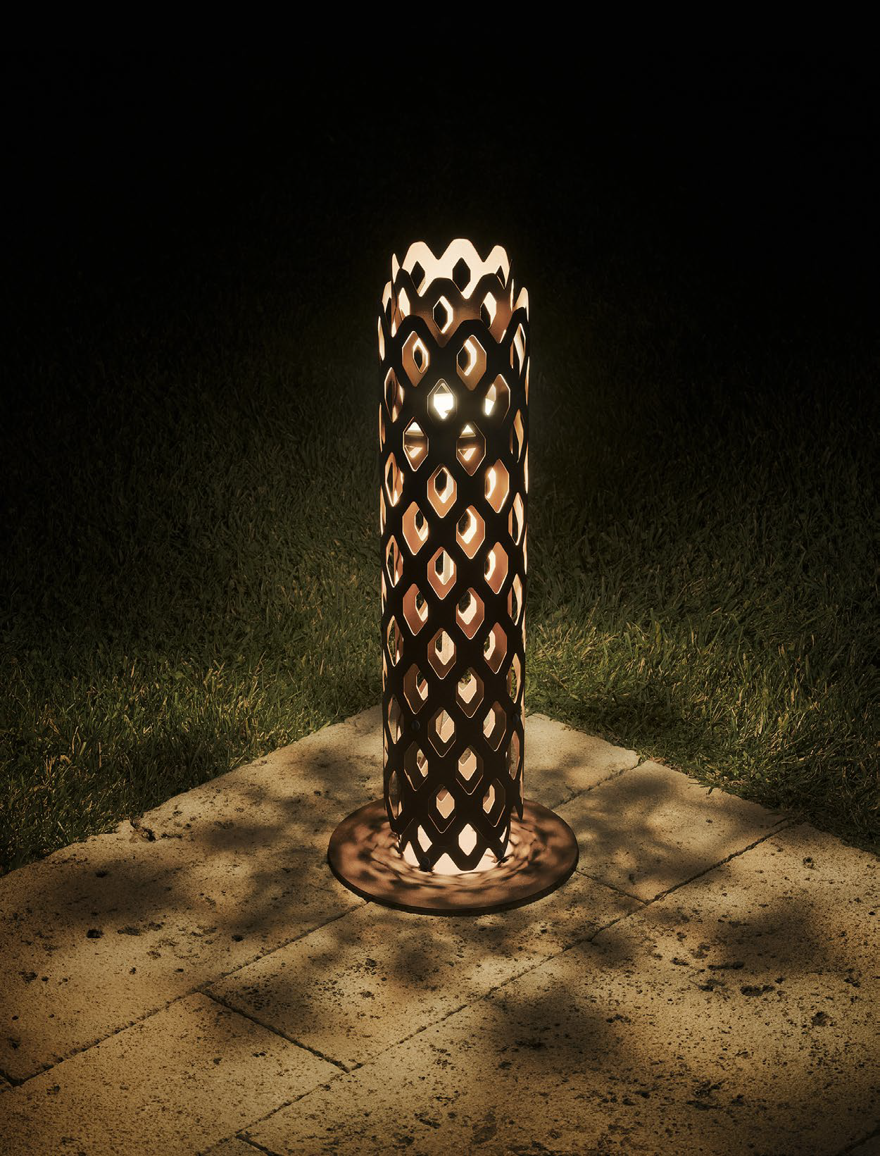 картинка Уличные торшеры Торшер SLAMP Charlotte outdoor CHRBM00CRT000LDOUDEU