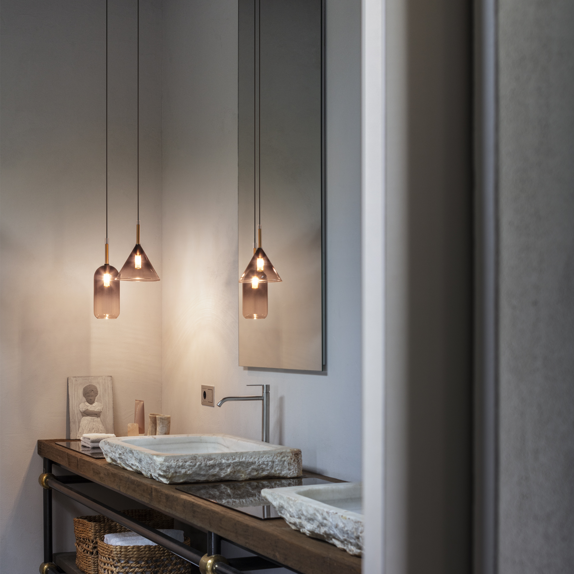 картинка Современные подвесные светильники Подвесной светильник IDEAL LUX Empire 309804
