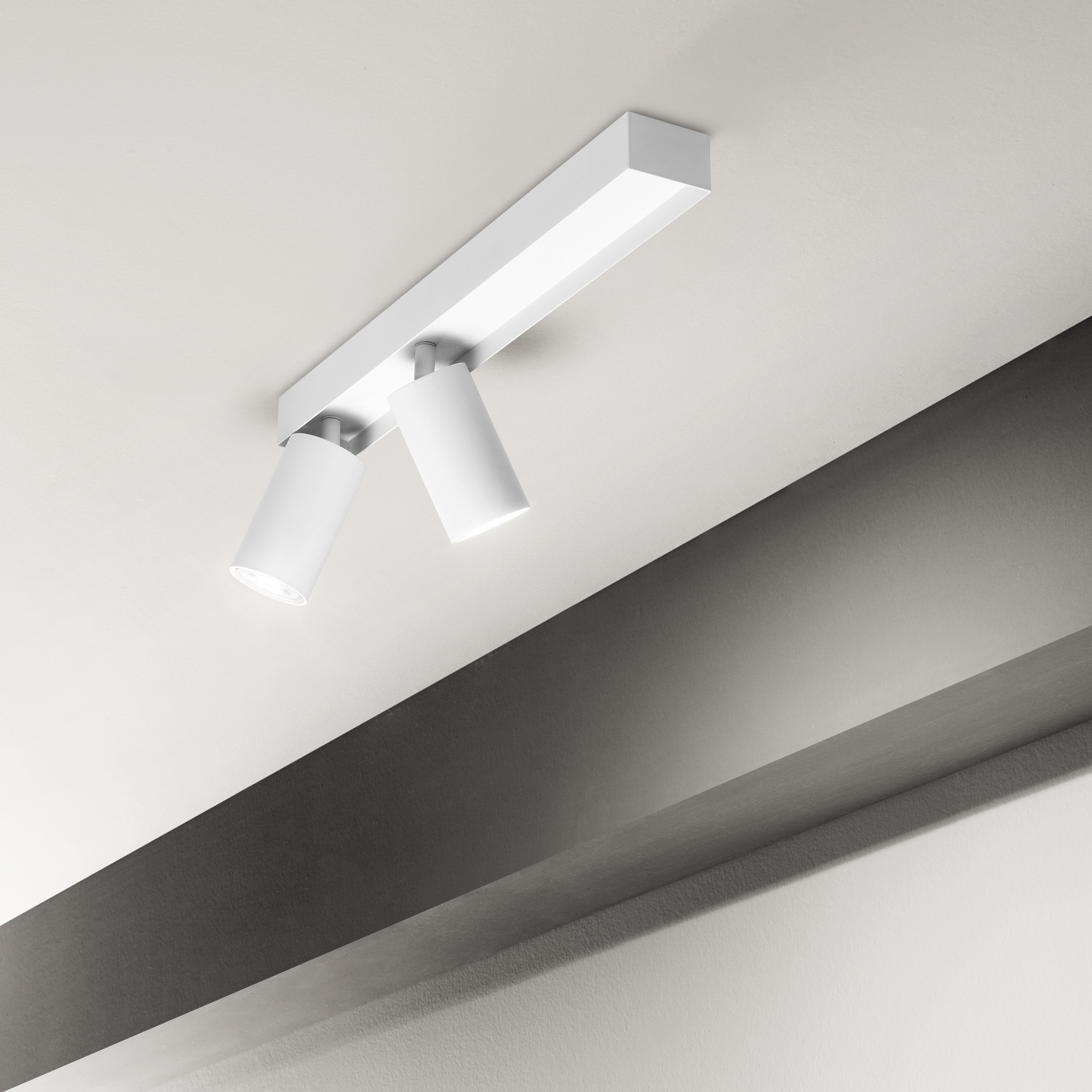 картинка Настенно-потолочные светильники Настенно-потолочный светильник IDEAL LUX Profilo 328195