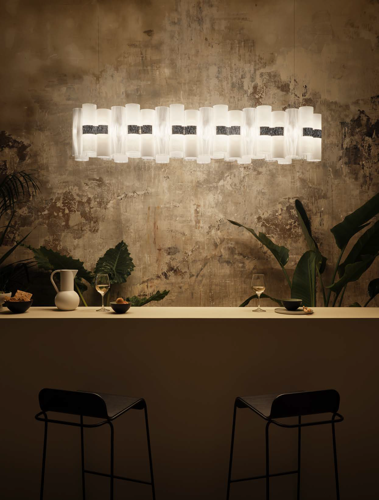 картинка Линейные подвесные светильники Подвесной линейный светильник SLAMP La lollo linear 100 LALSXXLWHT01T00NMTEU