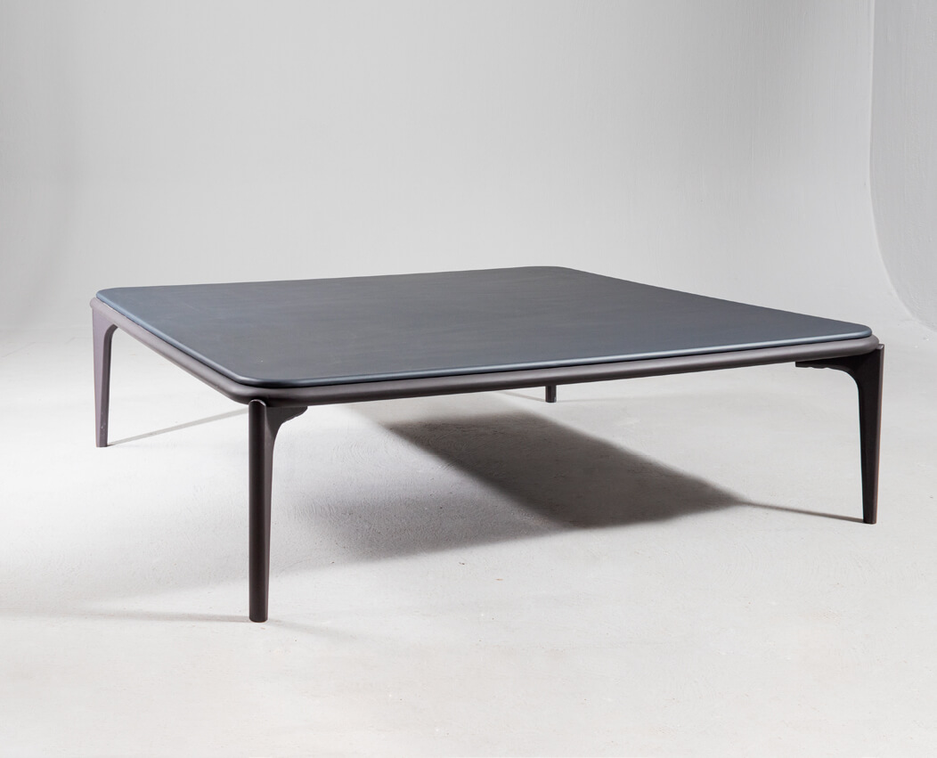 картинка Столики Столик TOGO Bugger CENTER TABLE SQUARE