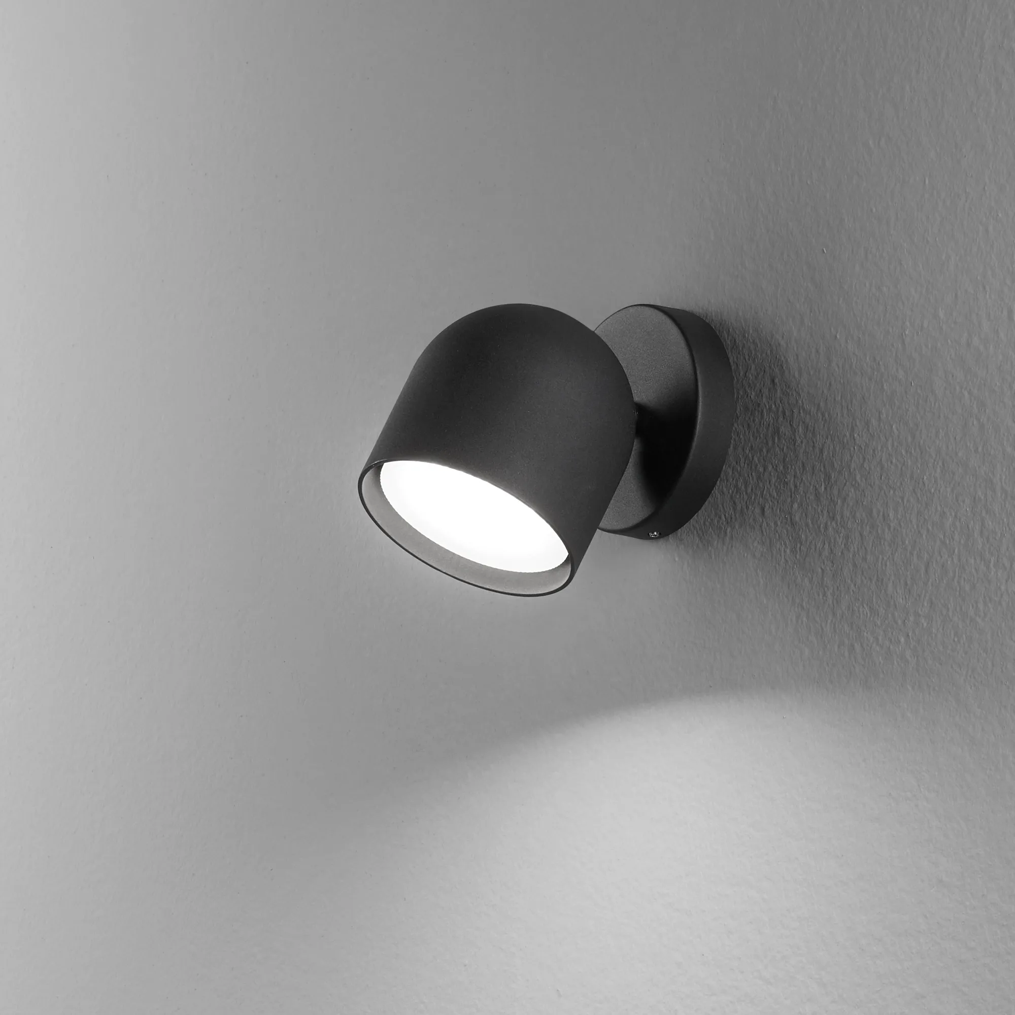 картинка Современные бра Бра IDEAL LUX Dоdо 327921